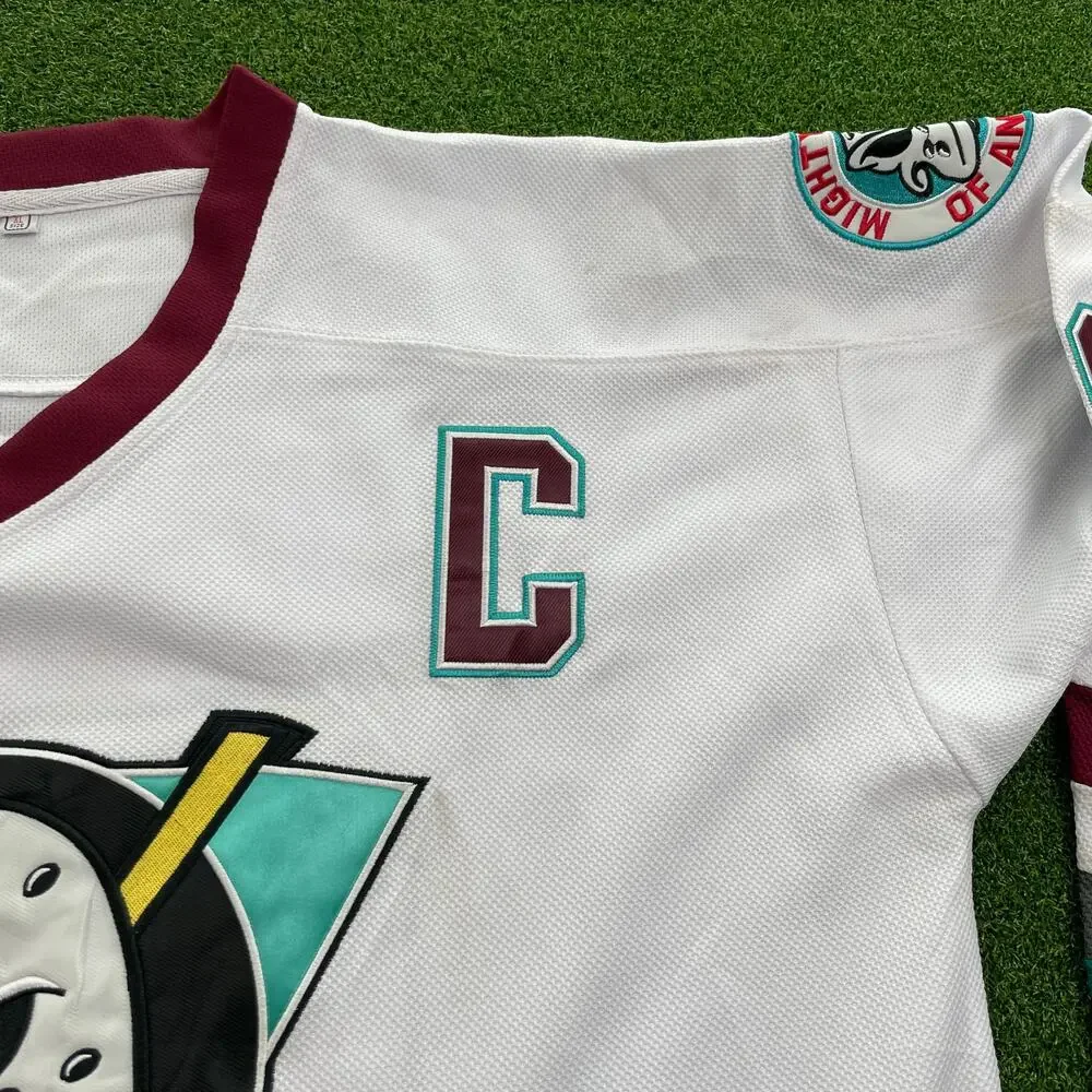 Vintage Mighty Ducks of Anaheim Charlie Conway #96 NHL Ice Hockey Jersey Sz XL - Picture 8 of 10